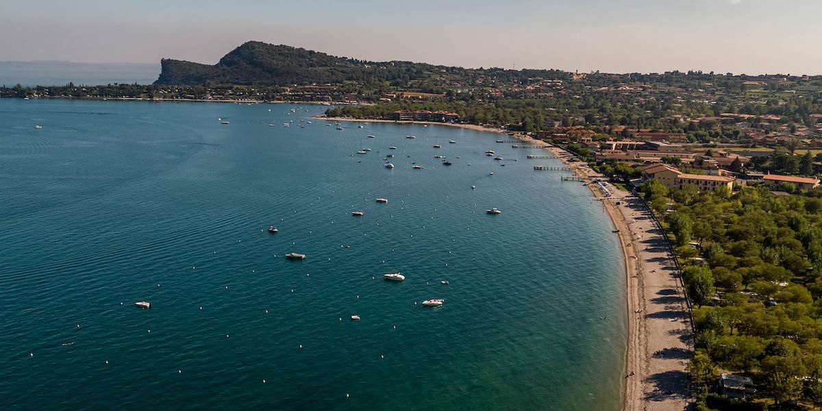 SPIAGGE MANERBA DEL GARDA ༄ Lago di Garda SPIAGGE MANERBA DEL GARDA ༄ Lago di Garda